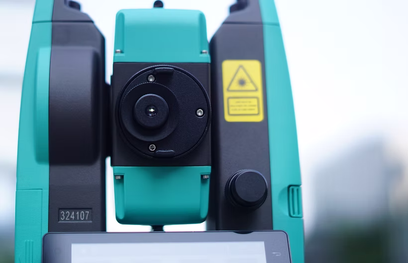 total station axis 9
